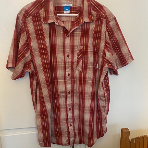 Columbia Men's Burgundy and Beige Plaid Shirt - Picture 1 of 3